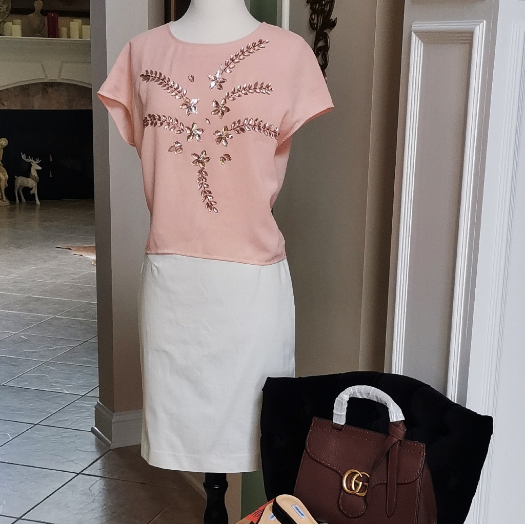 New! Soft Warm Color Top